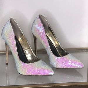NWOT Sequin Mermaid Dream pumps
